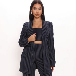 COPY - Fashion Nova Dahlia Blazer Large Navy/combo